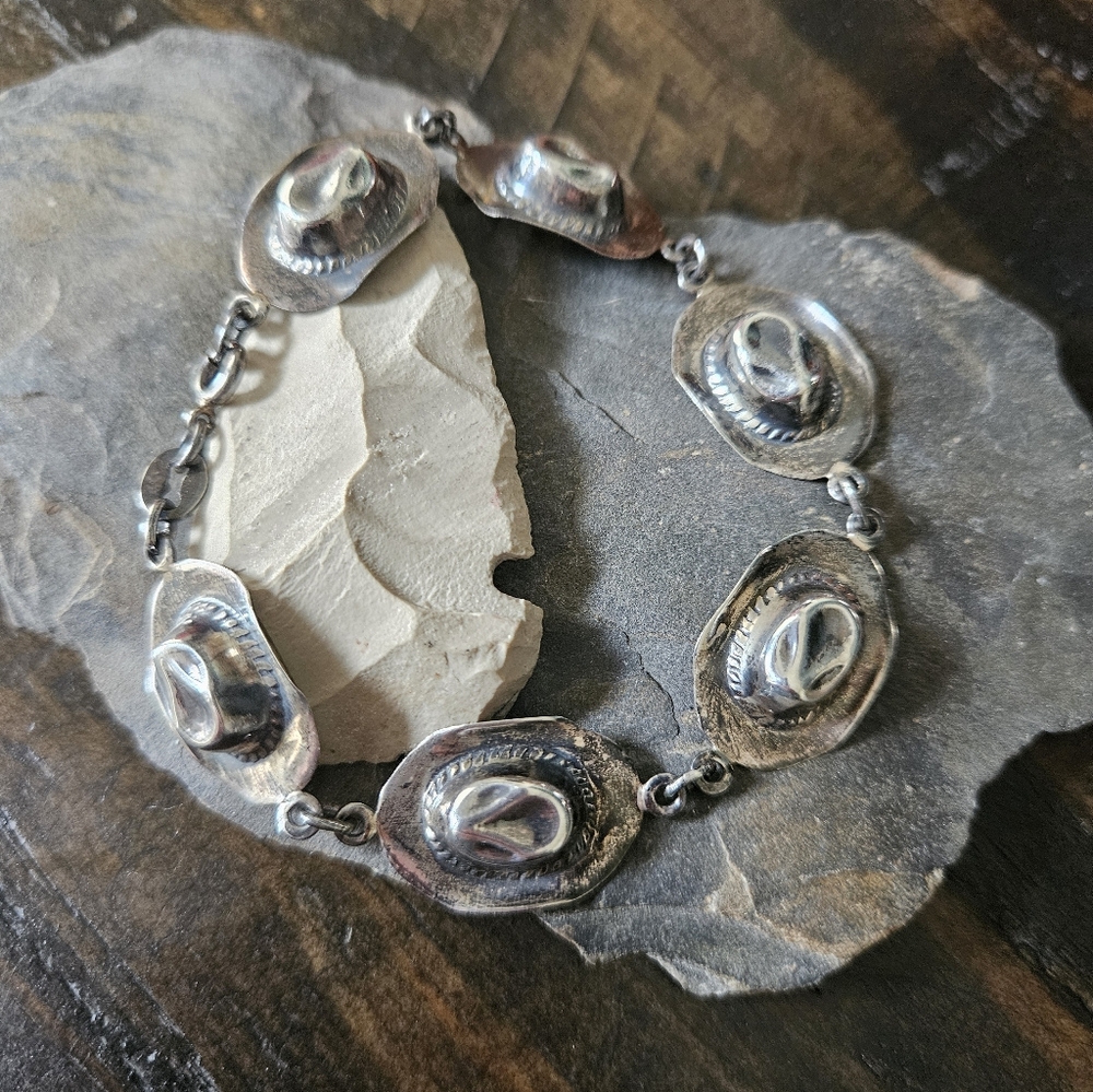 Vintage Sterling Silver Cowboy Hat Bracelet